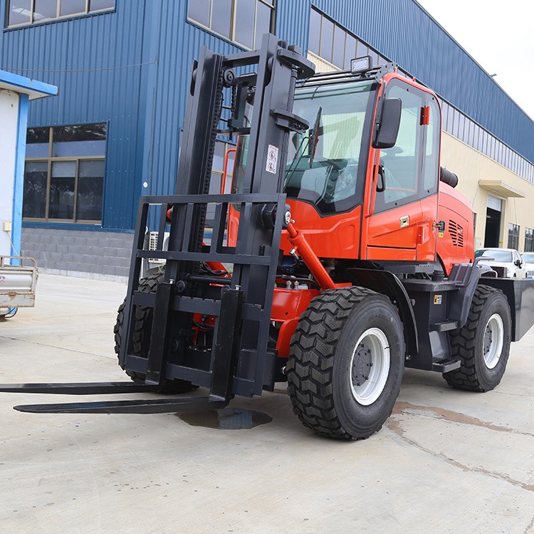 柴油越野叉车 全液压升降搬运堆高车 一体式内燃全新四驱越野叉车图4