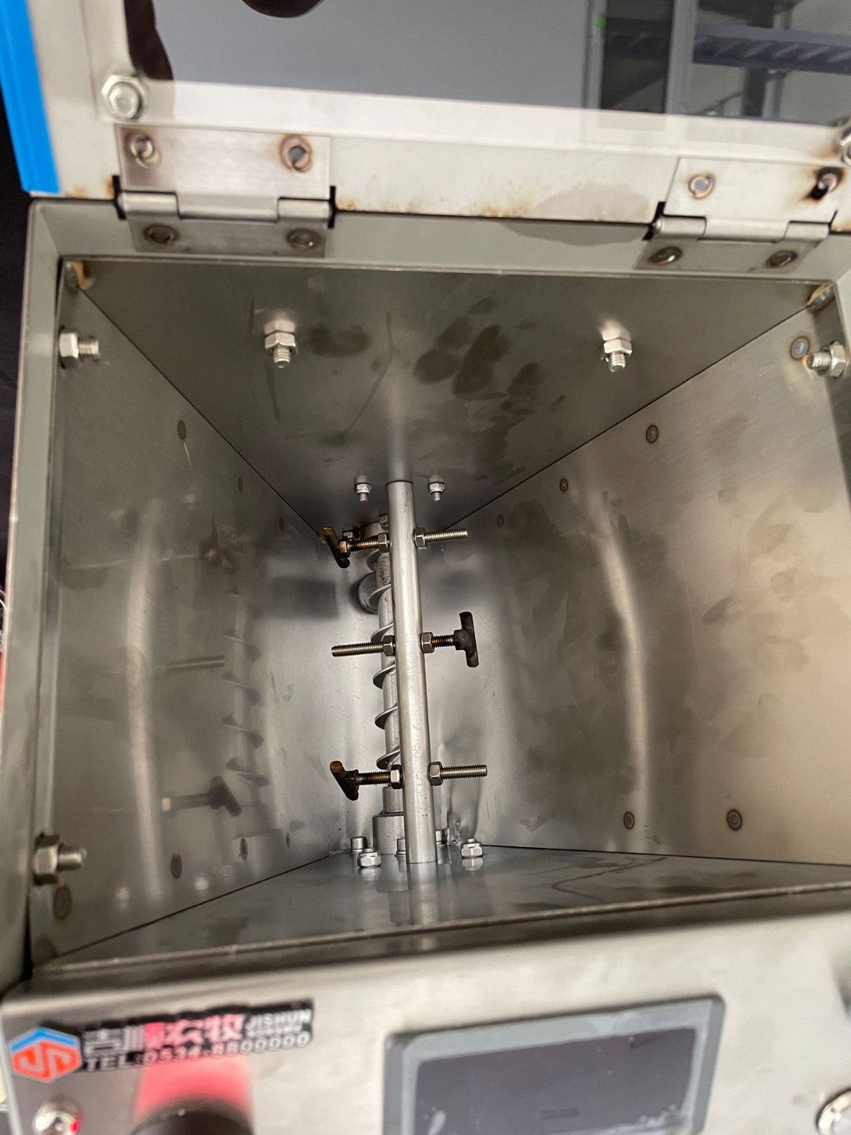 厂家供应全自动猪用喂料料线加药器不锈钢加药器赛盘料线加药器图5