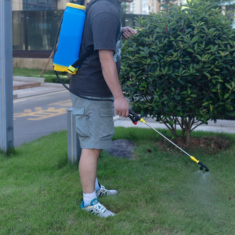 厂家直销定做钢单管双管加厚手摇喷雾器 手压式 新款手摇式喷雾器图2