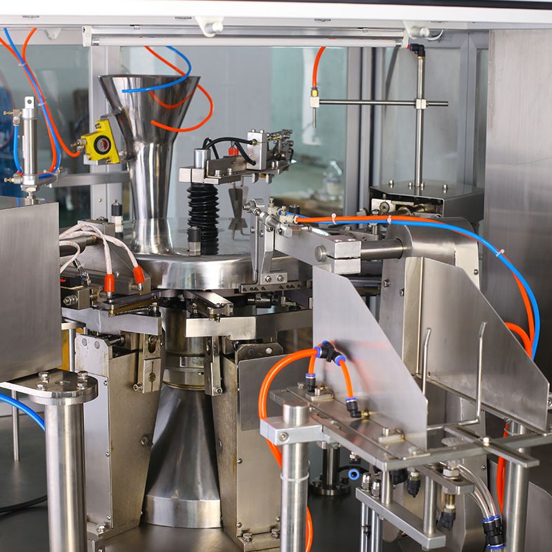 全自动给袋式颗粒包装机 坚果包装机械 自动封口预制袋粉末包装机图3