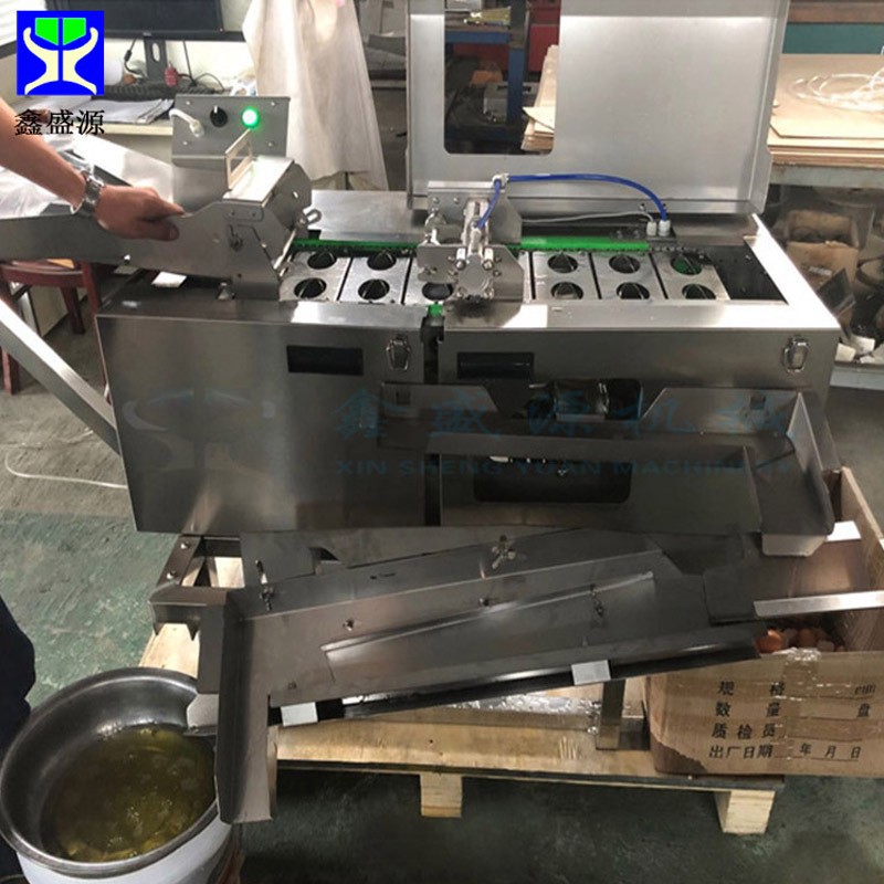 供应全自动去皮取液机 小型蛋清蛋黄分离机 商用连续式双排打蛋机图2