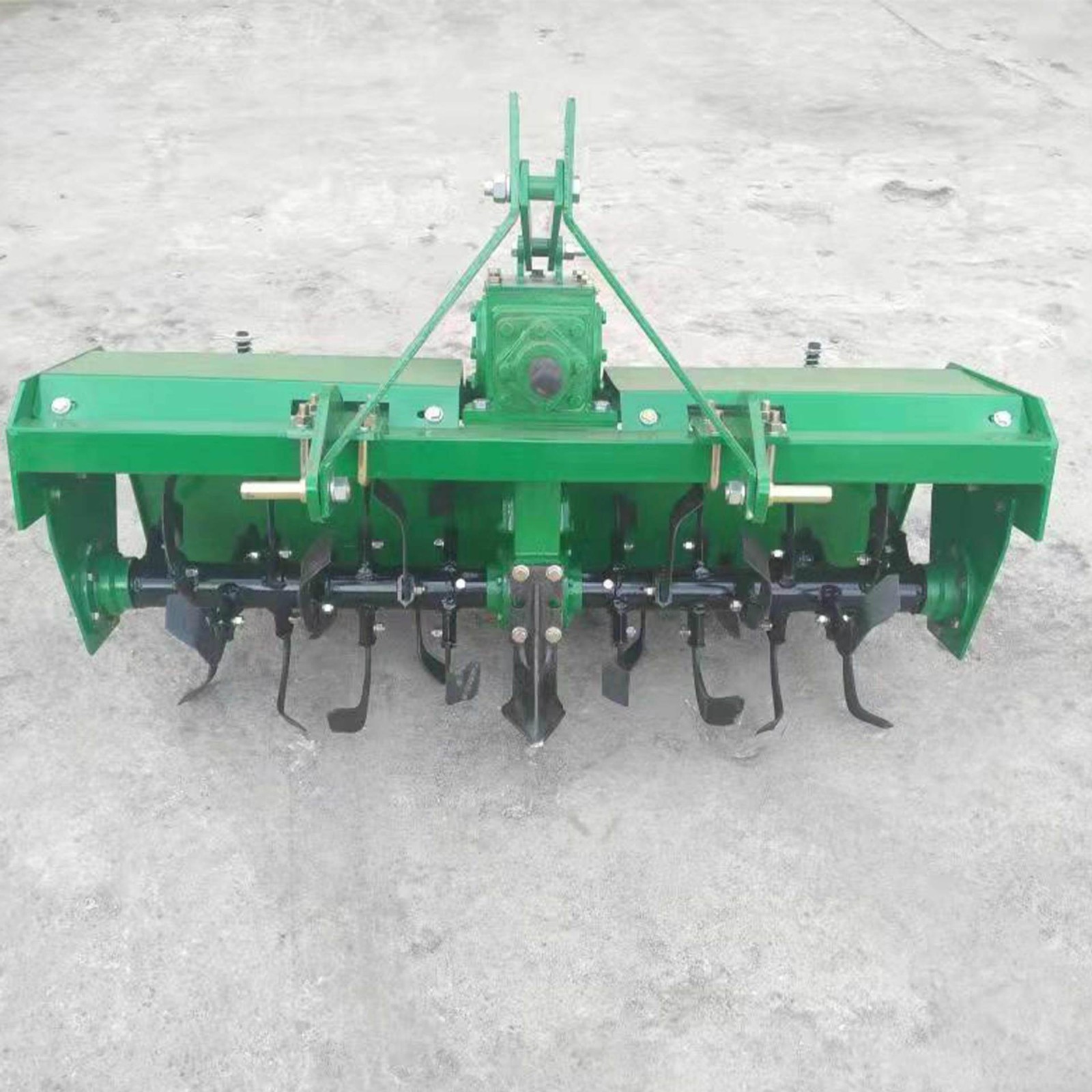 四轮拖拉机配套中传旋耕机 侧传旋耕机 整平土地机械旋耕机图2