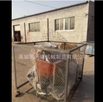 大量供应优质高效土豆施肥种植机 同步实现施肥覆膜打药 出口产品图4