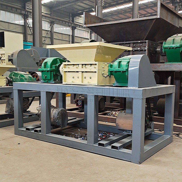 老树根木材粉碎机 800型木头撕碎机一机多用 废木果树撕碎机图2