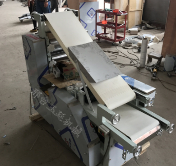 厂家供应多功能仿手工掉渣饼机白吉馍成型机里脊肉饼烧饼荷叶饼机