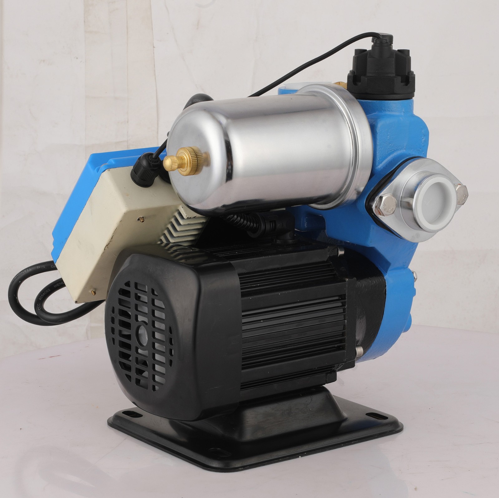 永磁变频增压泵智能全自动恒压冷热供水不锈钢高效节能自吸离心泵图4