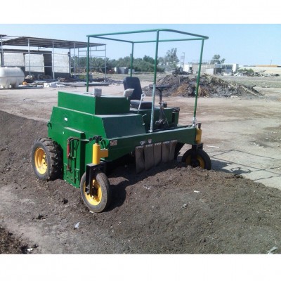有机肥翻堆机 堆肥机 翻抛机 翻耙机 有机肥设备农家肥设备2000型