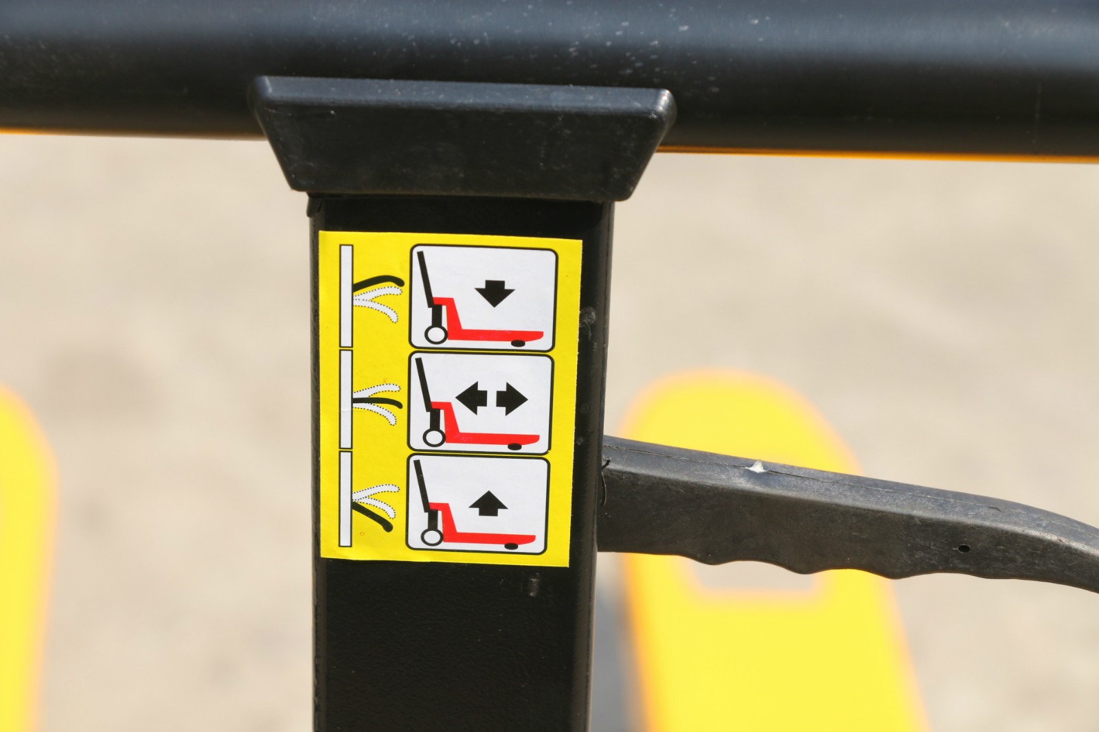 手动叉车液压车搬运车手动地牛手推液压车2吨3吨5吨手拉车托盘车图4