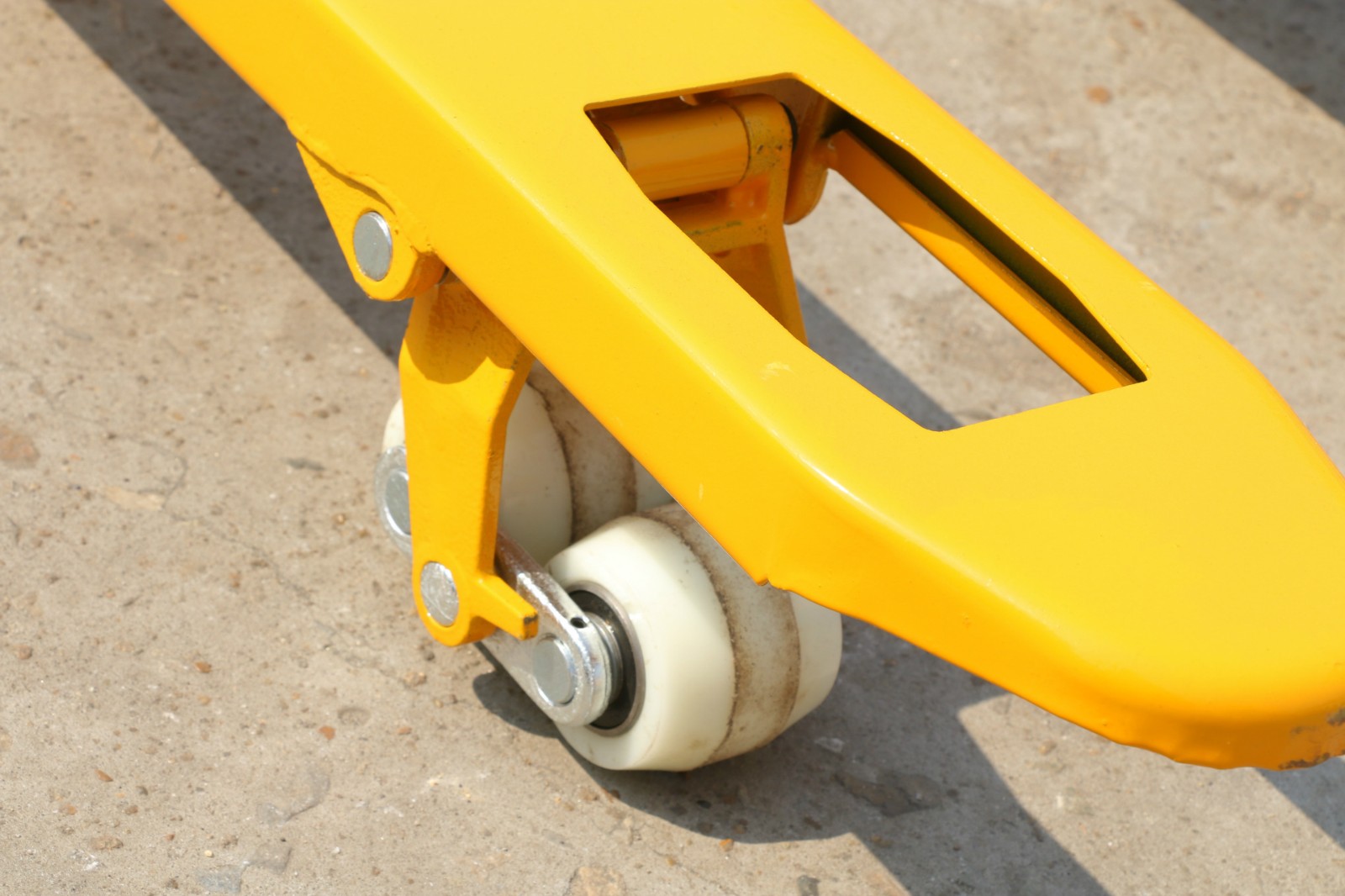 手动叉车液压车搬运车手动地牛手推液压车2吨3吨5吨手拉车托盘车图3