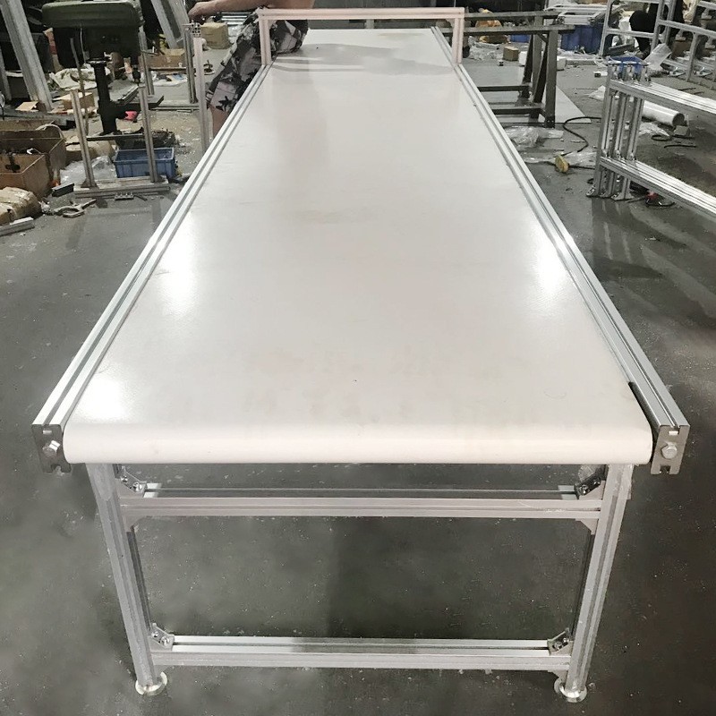 源厂加工定制皮式传送带输送机 快递物流流水线移动式皮带输送机图5