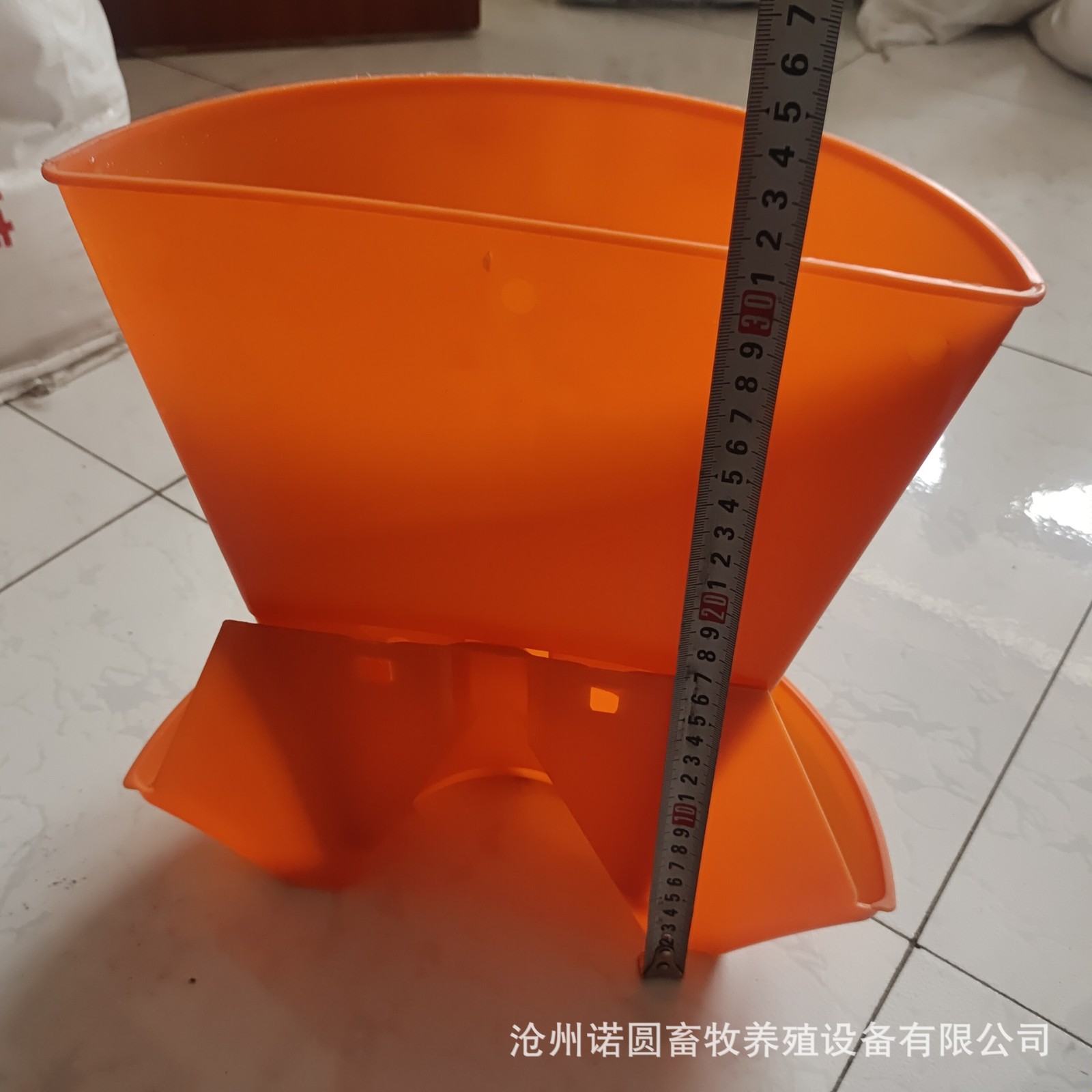 小猪料槽仔猪补料槽保育料槽母猪产床料槽图2