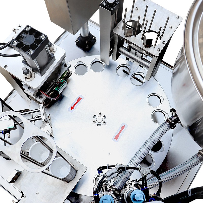 全自动圆盘一拖一酸奶灌装封口机一出二液体灌装封膜机按需求定制图4