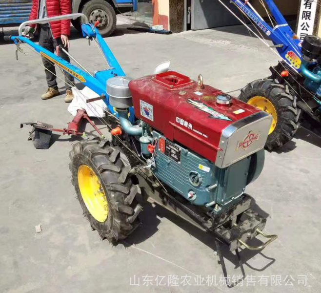 手扶式柴油旋耕机 可加座位手扶拖拉机 水旱两用打田机视频图4