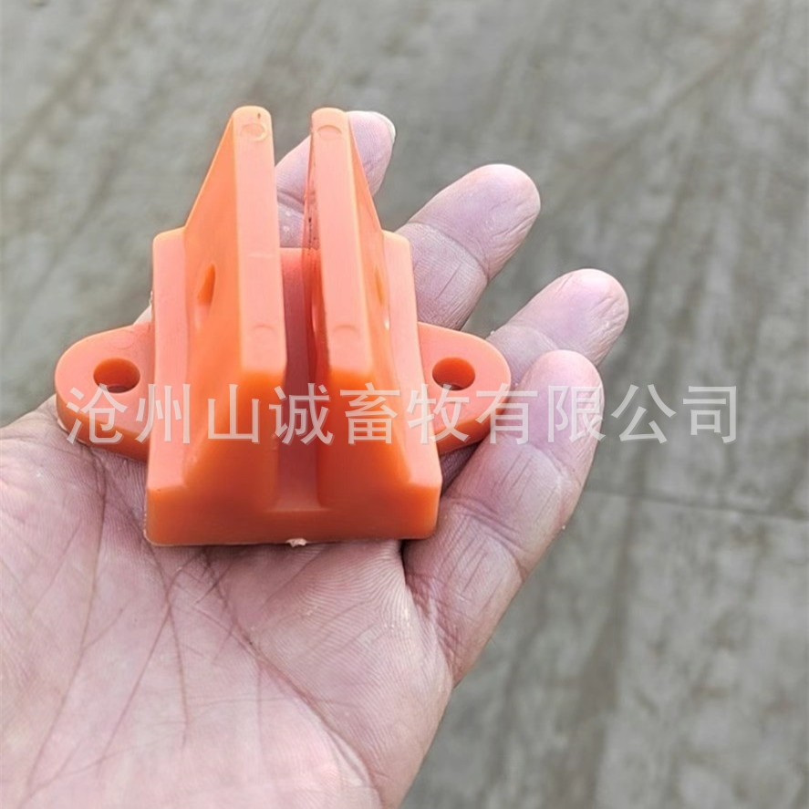 漏粪板支撑梁底座塑料底座梁底座羊床梁底座支撑梁底座羊舍专用图3