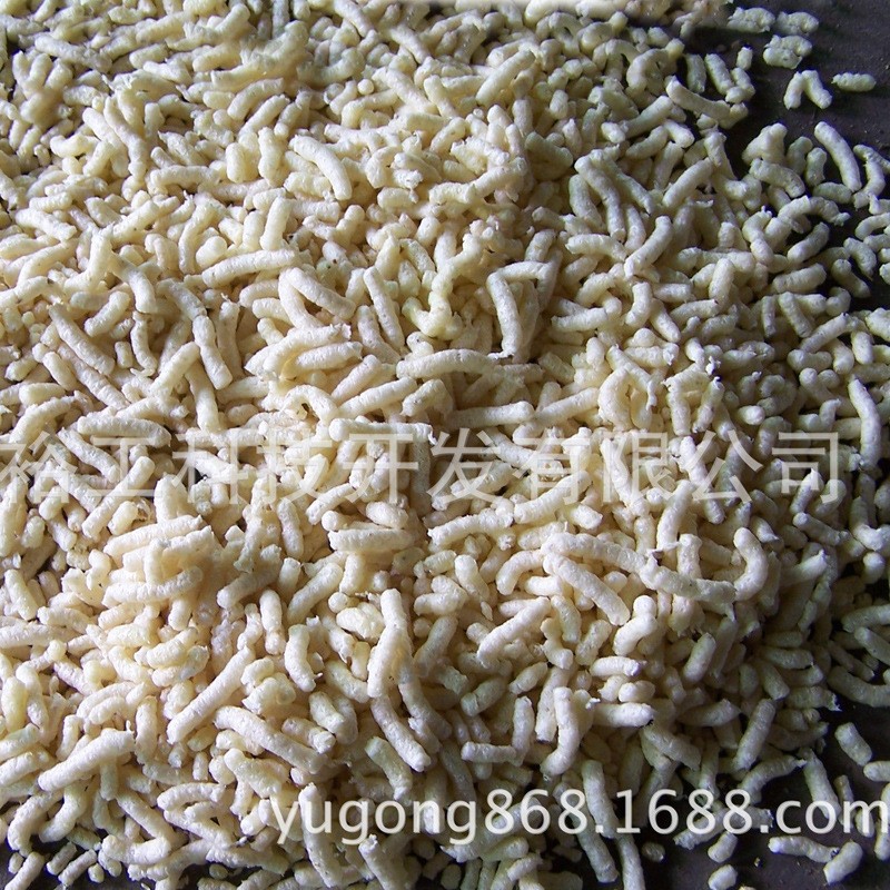 供应棉籽膨化机 小荞麦麸饲料制作设备 制作饲料原粮的机器图5