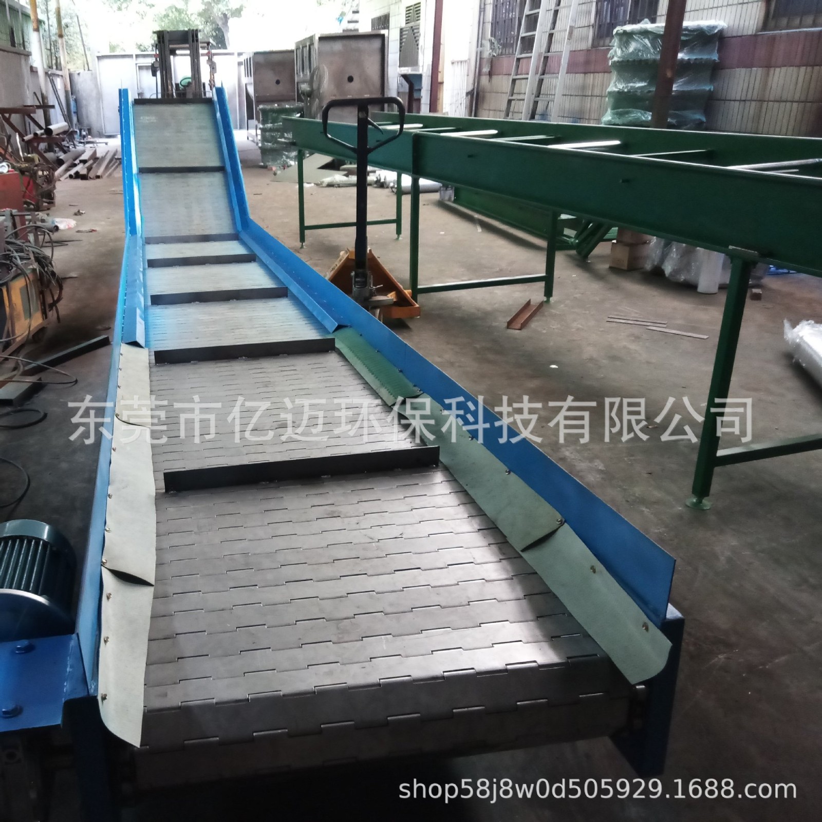 供应皮带输送不锈钢斗式上料机 送带注塑机传输机传送带机图3