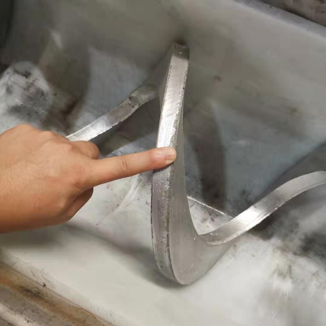 批量生产 养殖厂无轴污泥输送机 加厚316不锈钢材质耐腐蚀 包安装图2