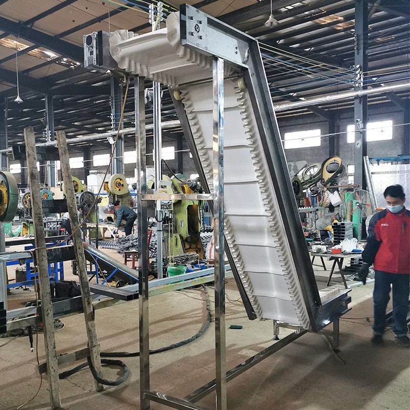不锈钢皮带提升机物料爬坡机食品输送带流水线传送机裙边输送机图5