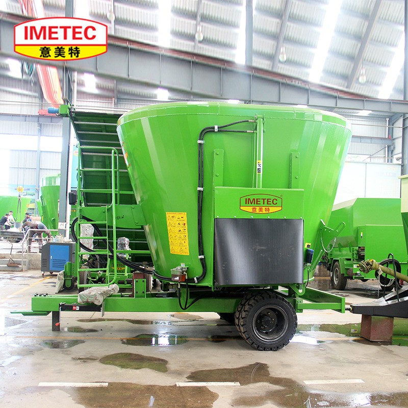 立式牵引搅拌机 立式tmr饲料混合机 牵引式饲料粉碎搅拌机图4