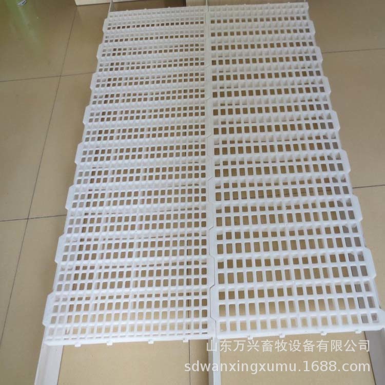 鸡用漏粪地板1.2米方孔 鸡舍底下用底板 鸡用网床图4