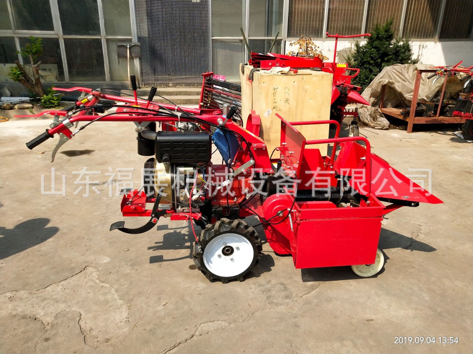 手扶拖拉机前置单行小型玉米收获机 厂家直销农用小型玉米收获机图2