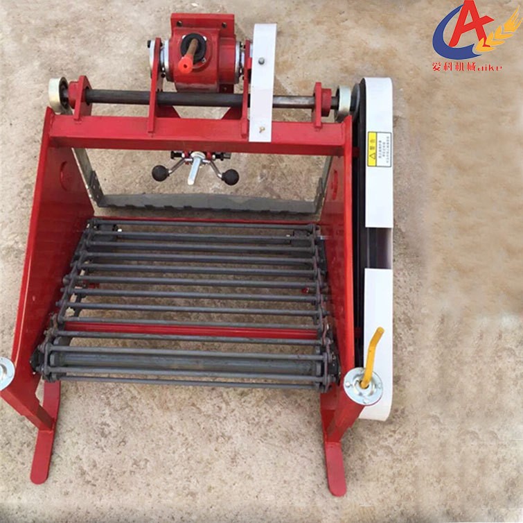 地下果实收获机 马铃薯 地瓜 洋芋收割机 拖拉机带洋芋收获机图3