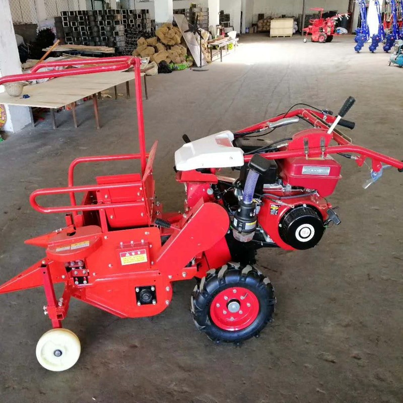 前置苞米扒皮收割机拖拉机 柴油大马力收苞米机 手扶式玉米收获机图2