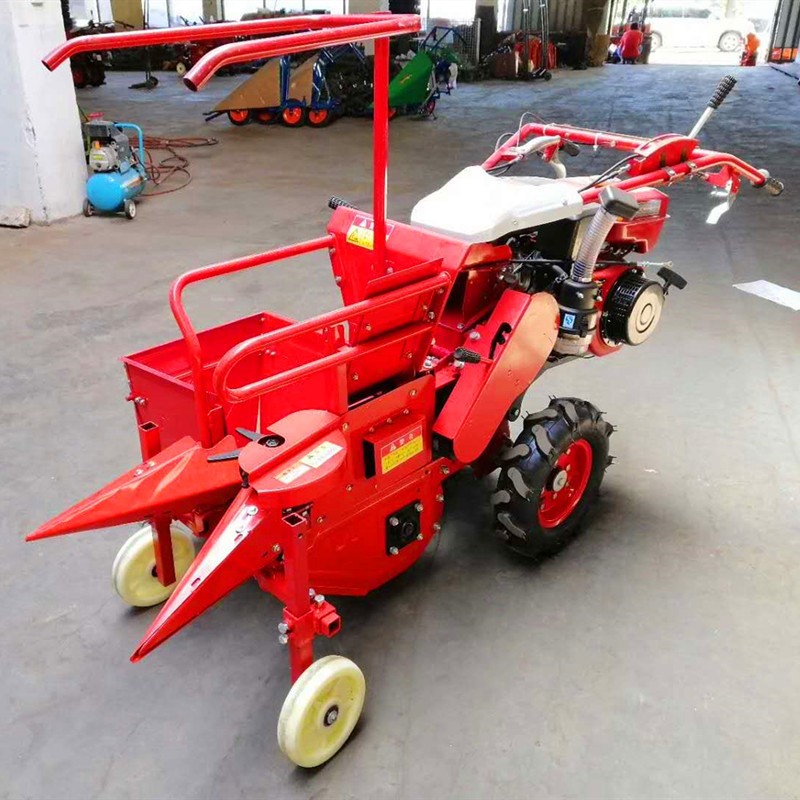 前置苞米扒皮收割机拖拉机 柴油大马力收苞米机 手扶式玉米收获机图3