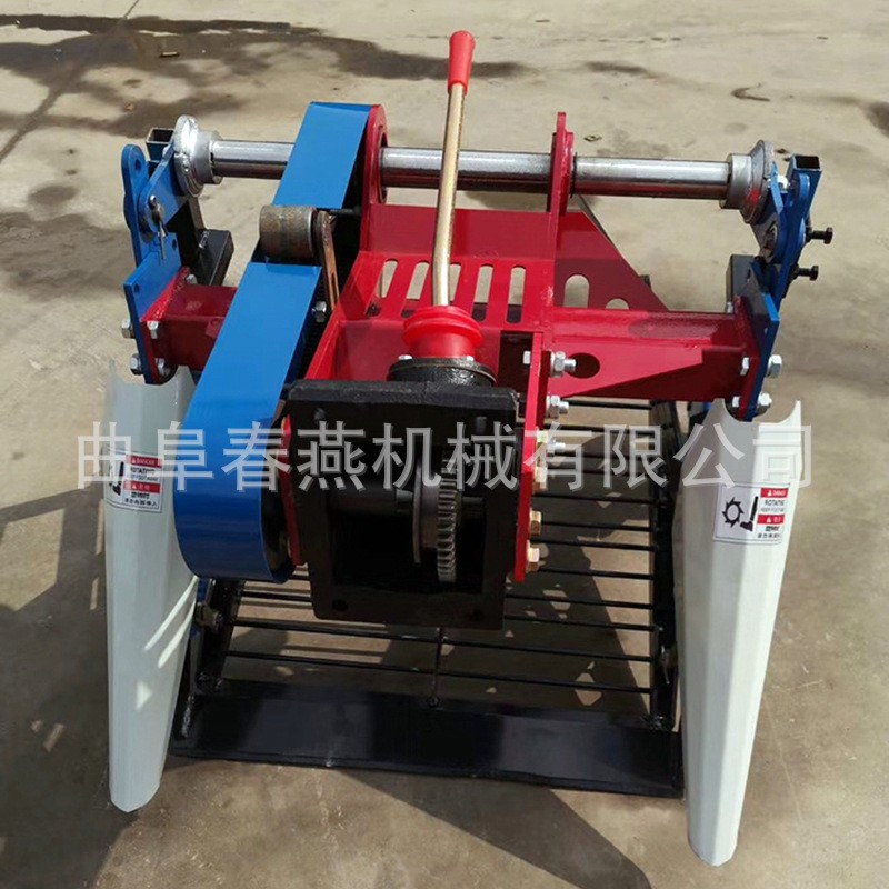 当季热销花生收获机 土豆红薯手扶收获机 震动除土 果实干净 直销图4