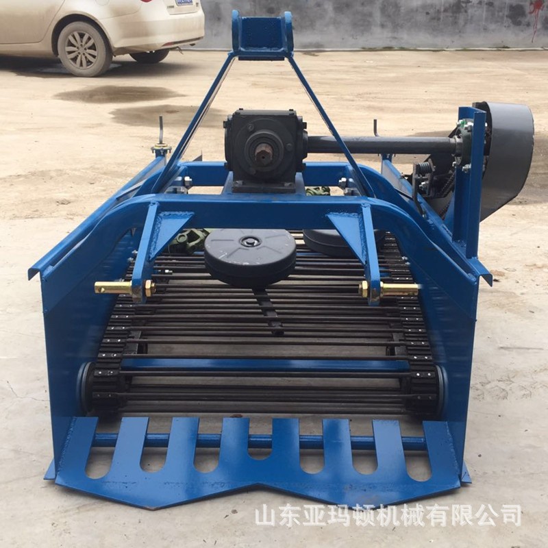新款土豆收获机后悬挂土豆收获机现货各种尺寸收获干净工作效率高图2