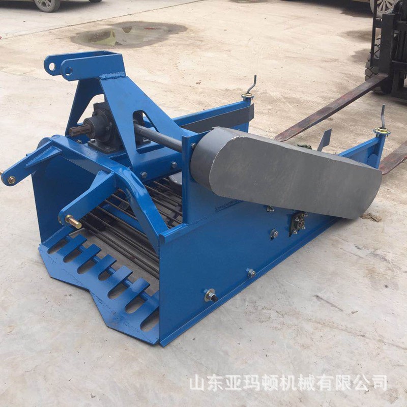 新款土豆收获机后悬挂土豆收获机现货各种尺寸收获干净工作效率高图4