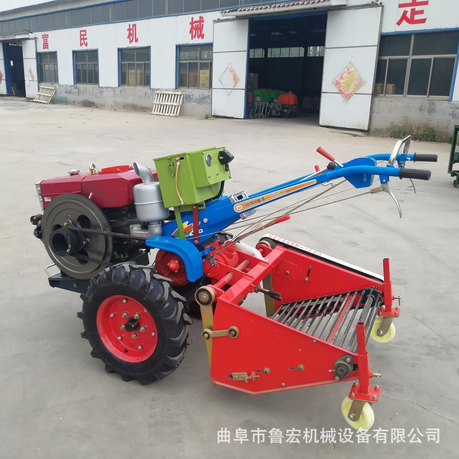 新款土豆起收机 破损少带秧挖薯机 红薯收割机图2