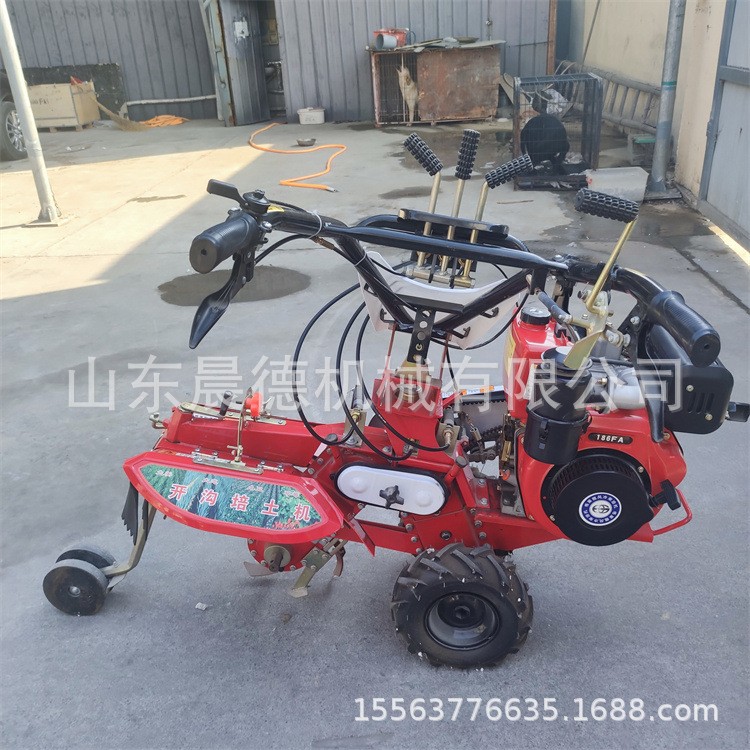 农用土豆开沟上土机 马铃薯覆土机 培土机 开沟上土一体图4