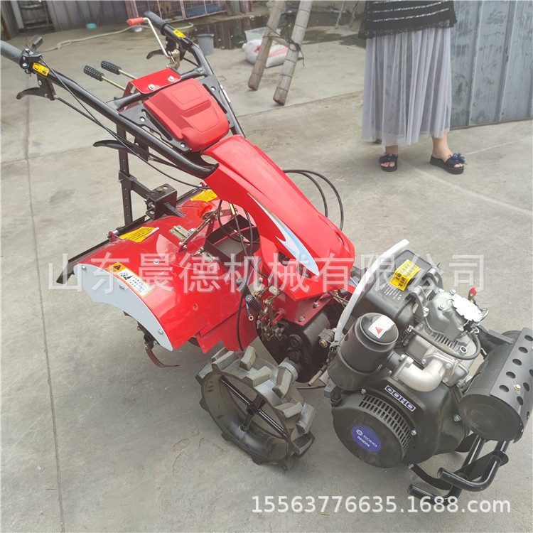 农田四驱微耕机 风冷柴油自走式犁地旋耕机 施肥播种开沟起垄机图2