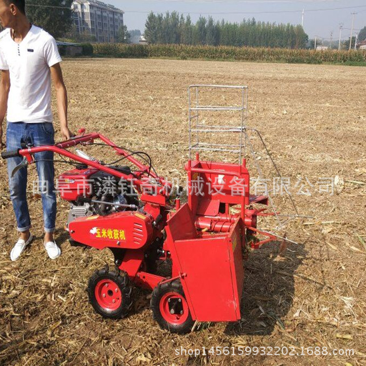 玉米 收获粉碎机 (15)