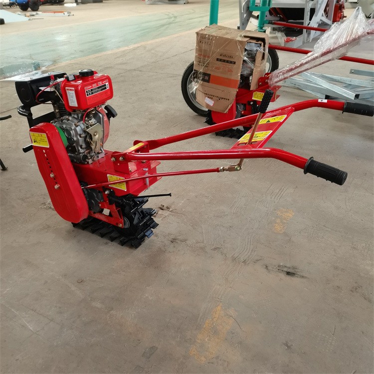手扶式多功能微耕机 果园开沟施肥旋耕机 单履带柴油链轨微耕机图4
