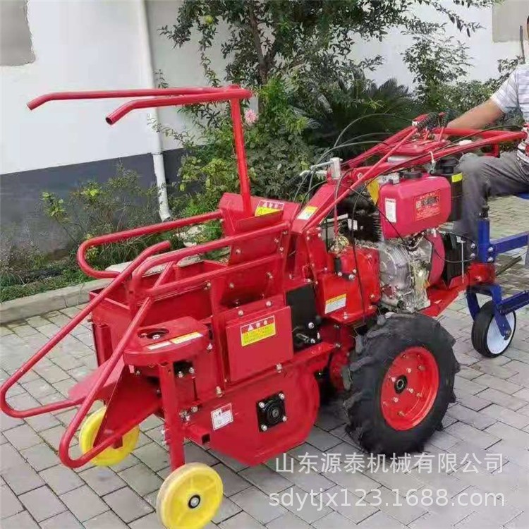 农作物玉米收割机 新款小型家用苞米收割机 扒皮秸秆粉碎一体机图5