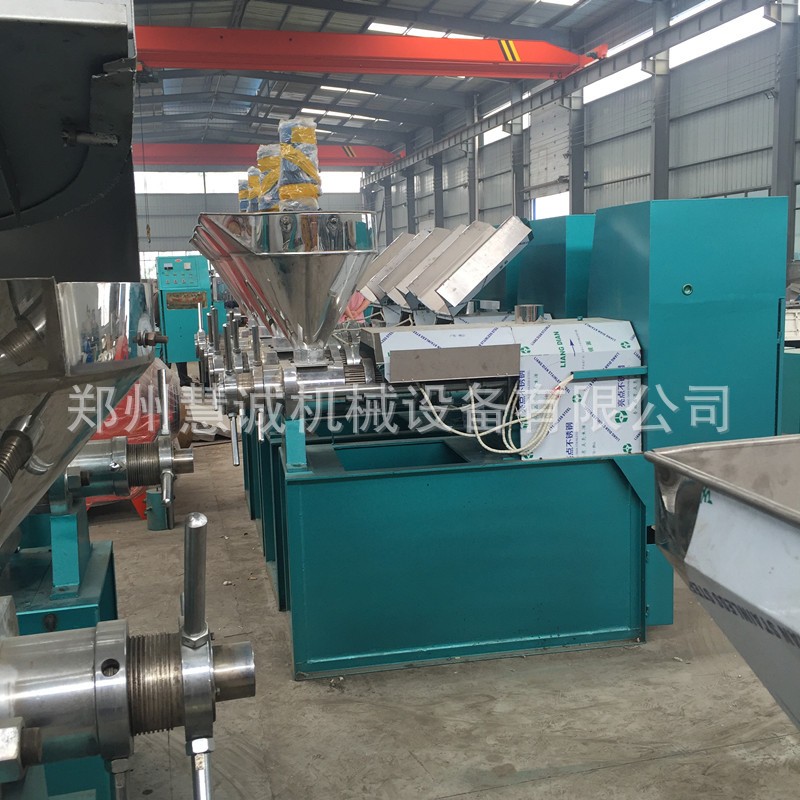 中型油坊螺旋榨油机 100型全自动橡胶籽榨油机 商用柑橘籽榨油机图4