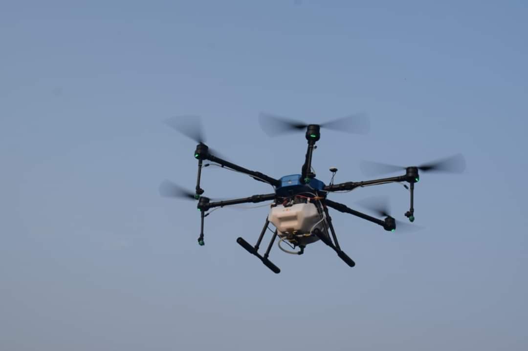 植保无人机、洒药无人机，播种无人机，施肥无人机图2