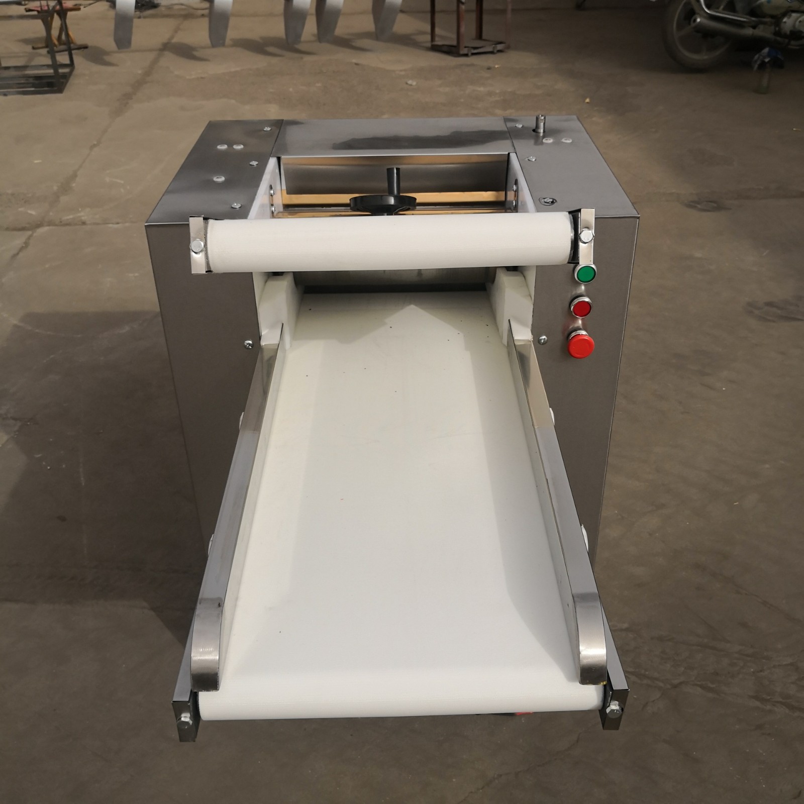 商用350压面机 全自动馒头揉面机 小型不锈钢折叠压面揉面机图5