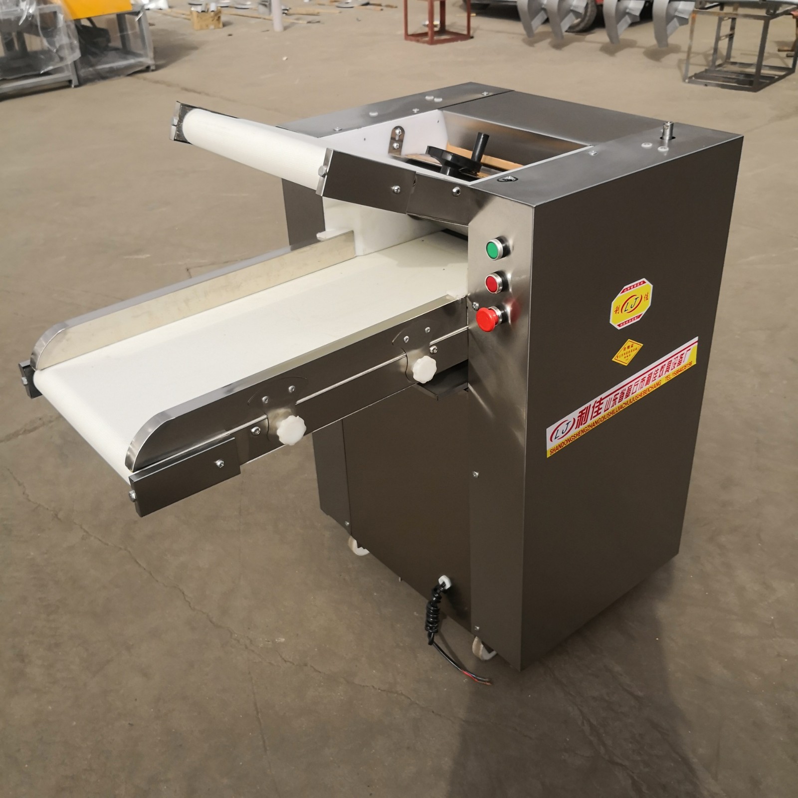 商用350压面机 全自动馒头揉面机 小型不锈钢折叠压面揉面机图3