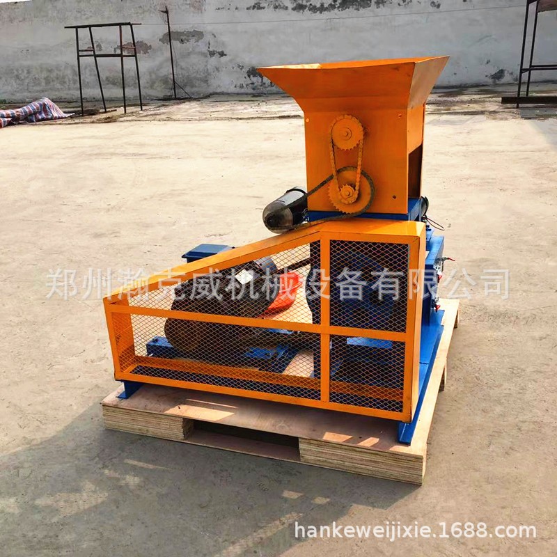 鱼饲料膨化机 五谷杂粮玉米膨化机 小型饲料颗粒机图3