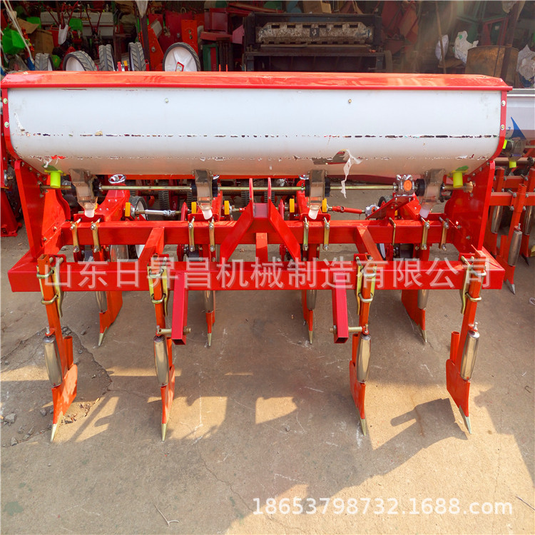 玉米播种机