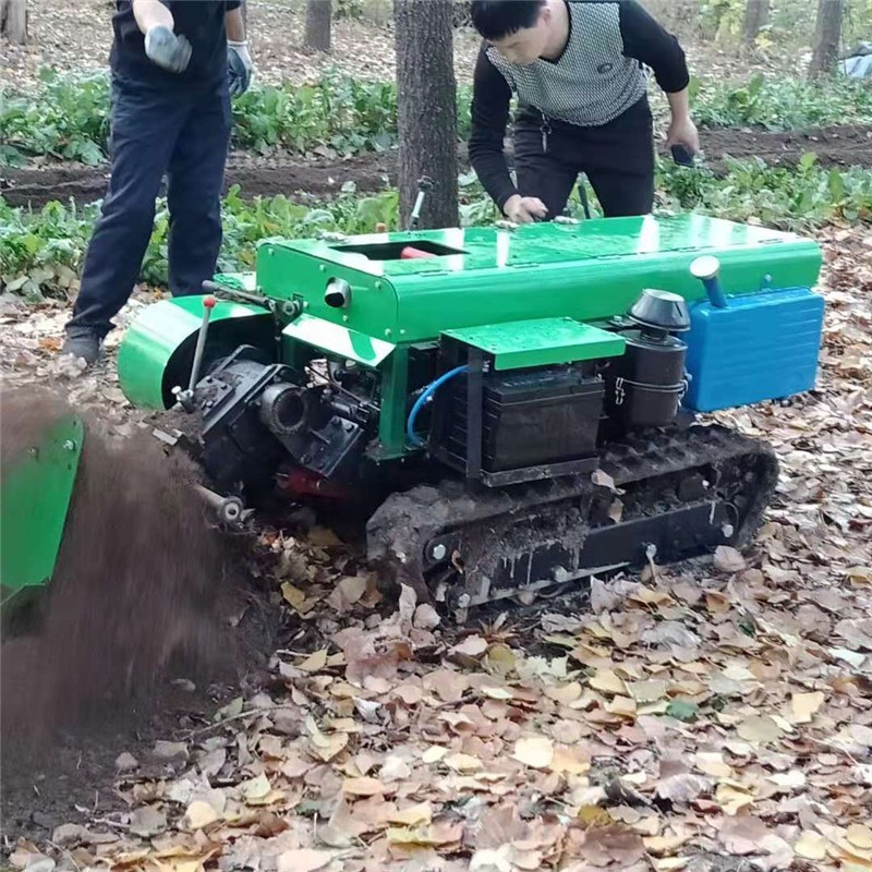 多功能履带微耕机厂家直供柴油多功能微耕机自走式施肥旋耕机图5