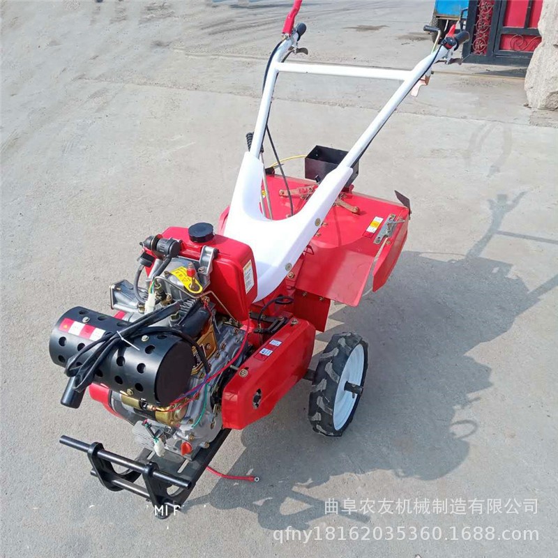 四驱汽油柴油微耕机多功能自走式旋耕机小型松土耕地开沟回填机图5