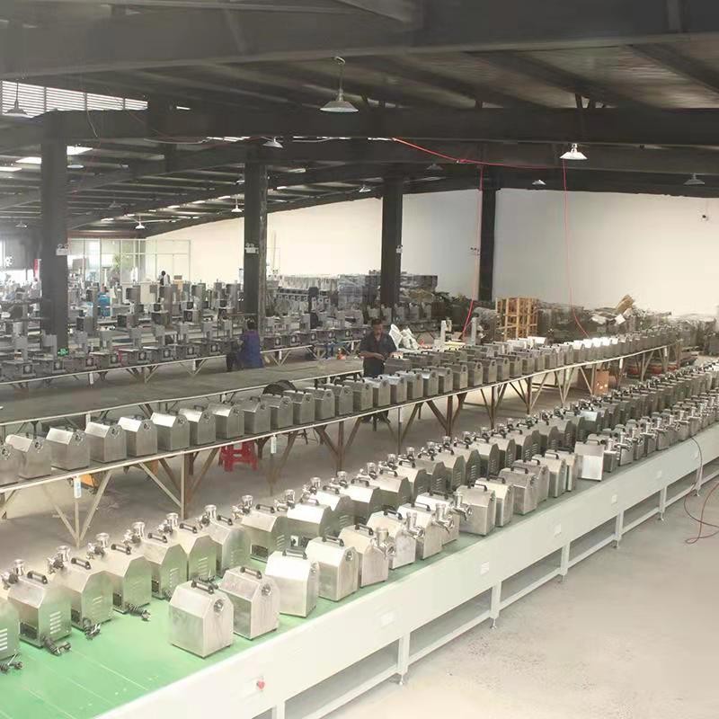 绞肉机商业大功率自动牛羊猪肉冷鲜肉电动多功能不锈钢绞肉机家用图4