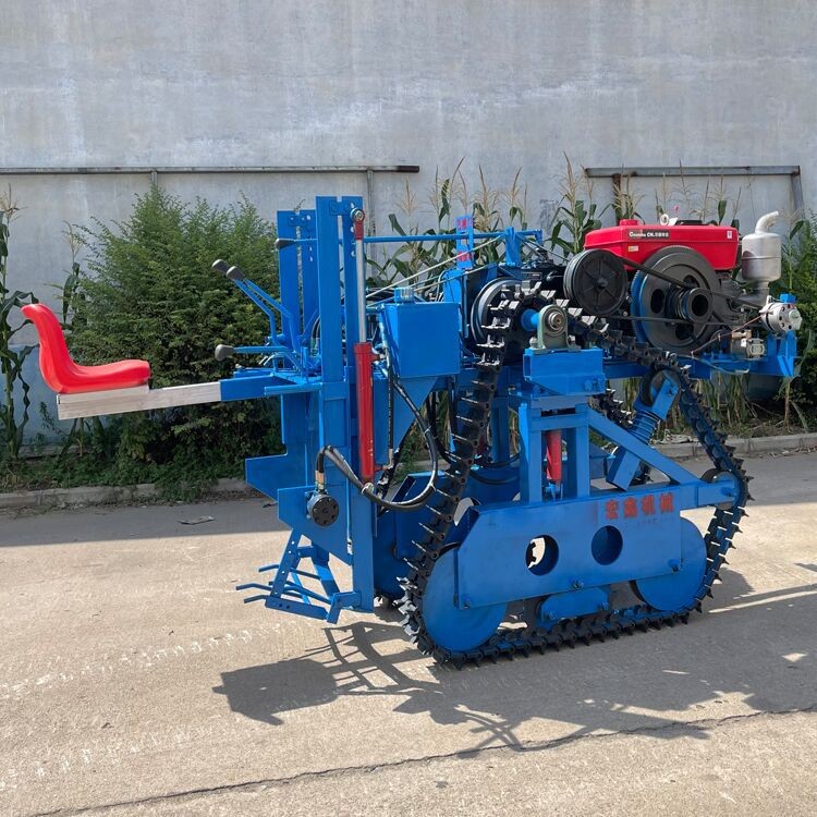 宏鑫乘坐式35马力挖葱机 履带自走式收葱机 链轨式大葱黄姜收获机图4