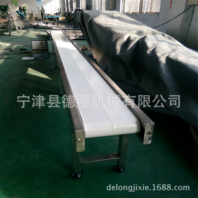 白色食品输送机