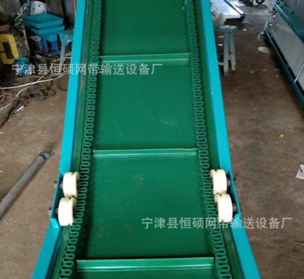 小型防静电皮带输送机注塑机输送线快递物流分拣移动式皮带输送机图3