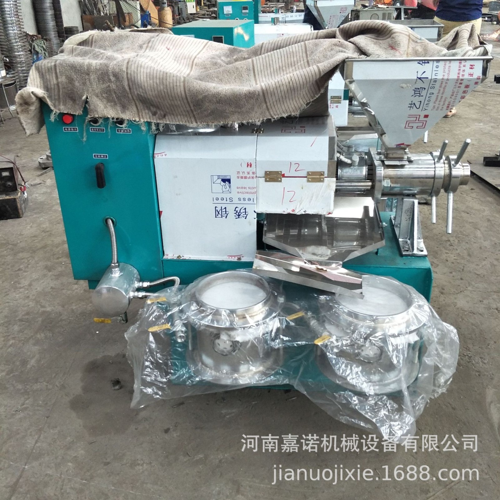 商用多功能芝麻榨油机 全自动智能榨油机 中小型食用油螺旋榨油机图5